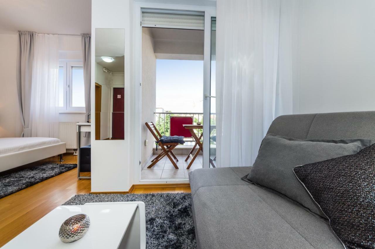 Studio Apartment K & K With Free Garage Zadar Exterior foto