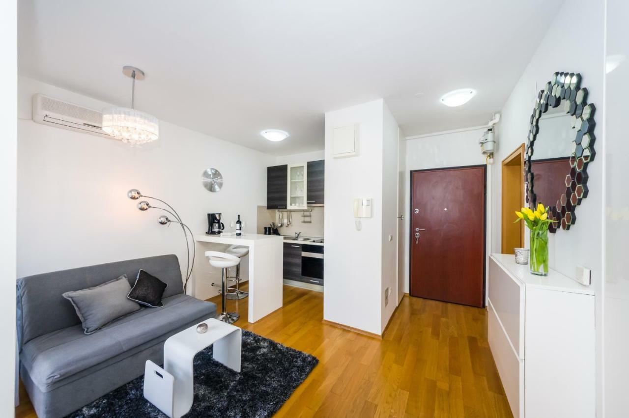 Studio Apartment K & K With Free Garage Zadar Exterior foto